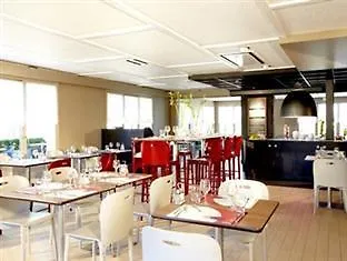Sud Parc Des Expositions Hotel 3*